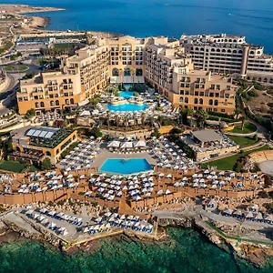 ***** Отель Corinthia St George's Bay Мальта